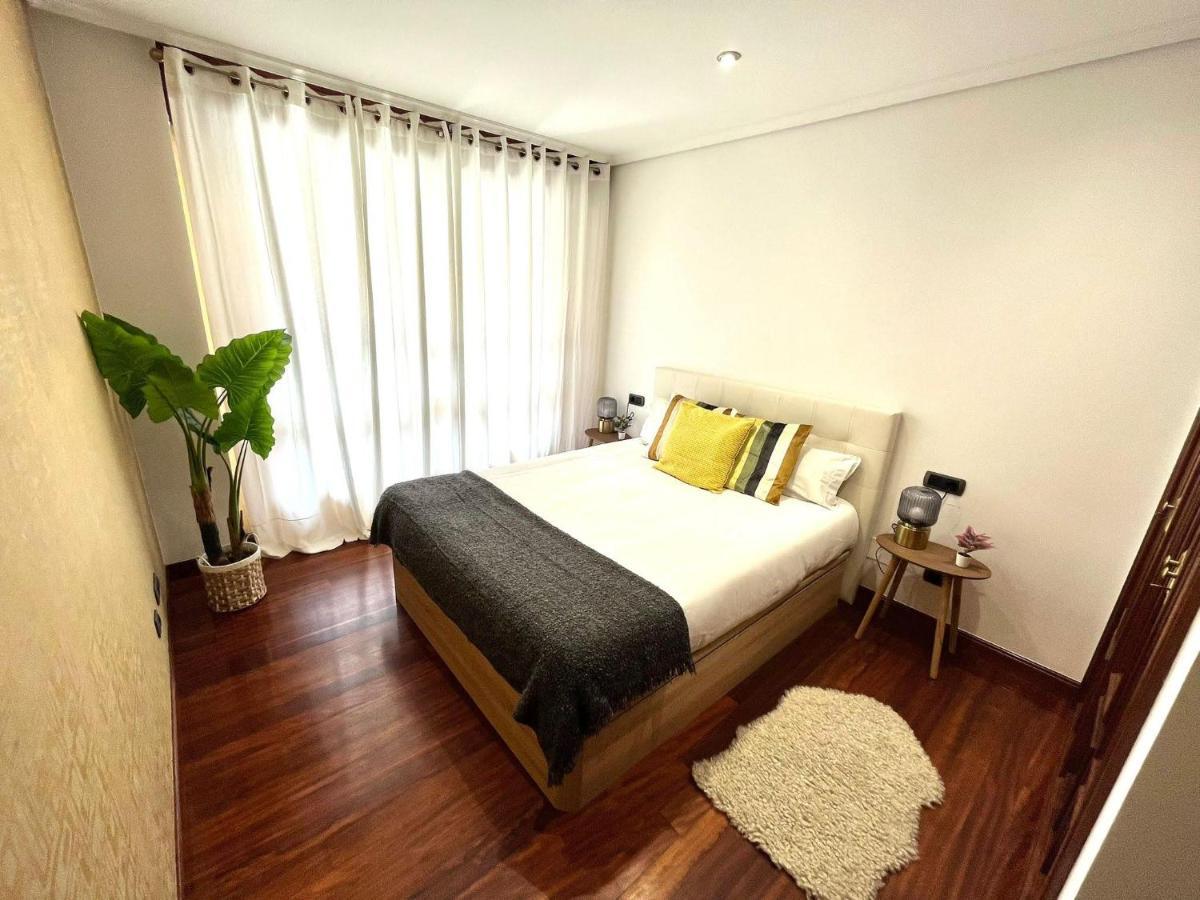 Apartamento Olivico Con Parking Vigo Exterior photo