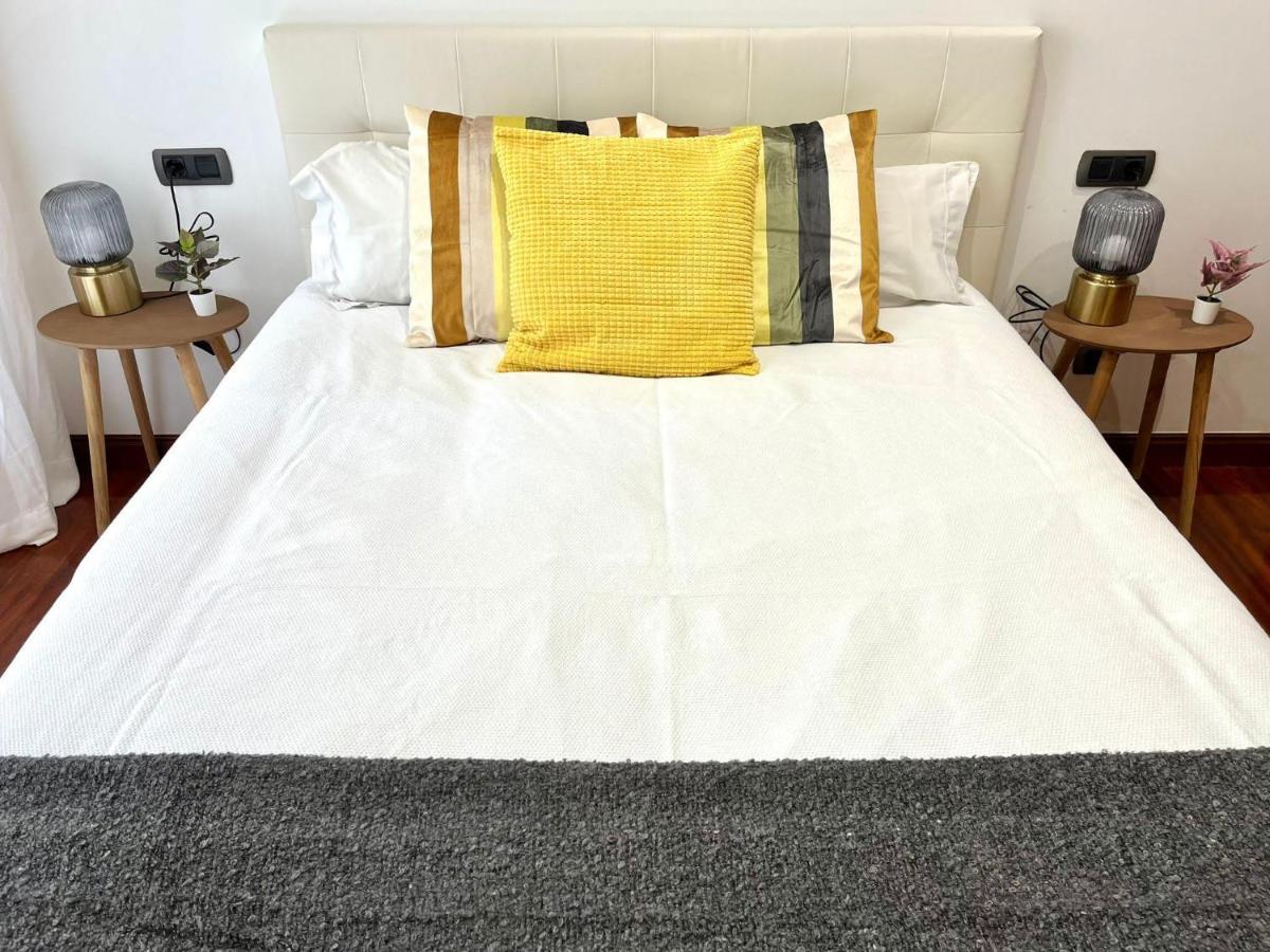Apartamento Olivico Con Parking Vigo Exterior photo
